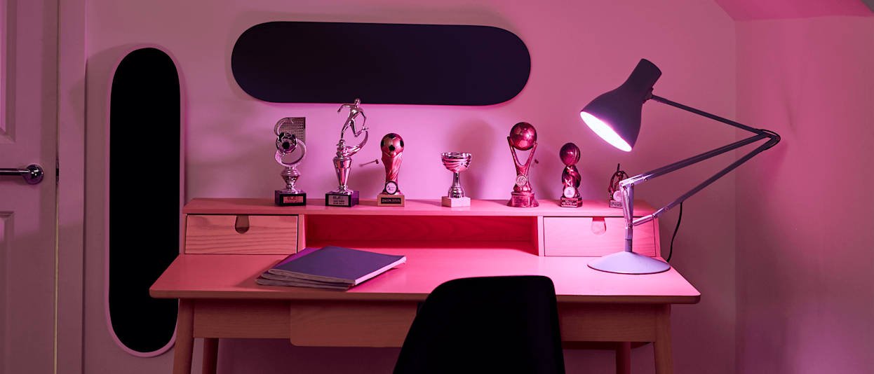 Pink online mood lighting