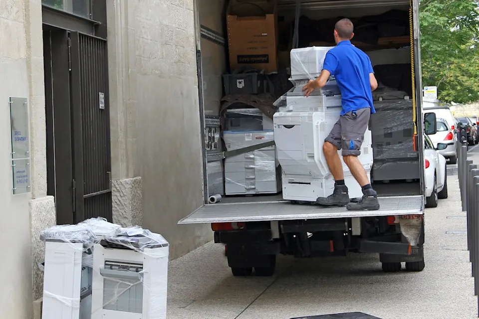 Making Office Relocation Easier with Professional Moving Services
