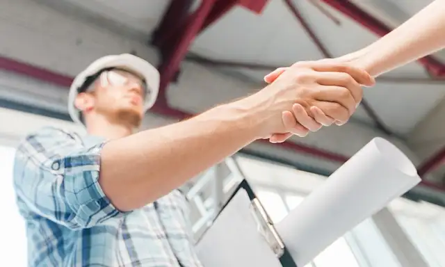 Why Builders Should Partner with a Moving Company