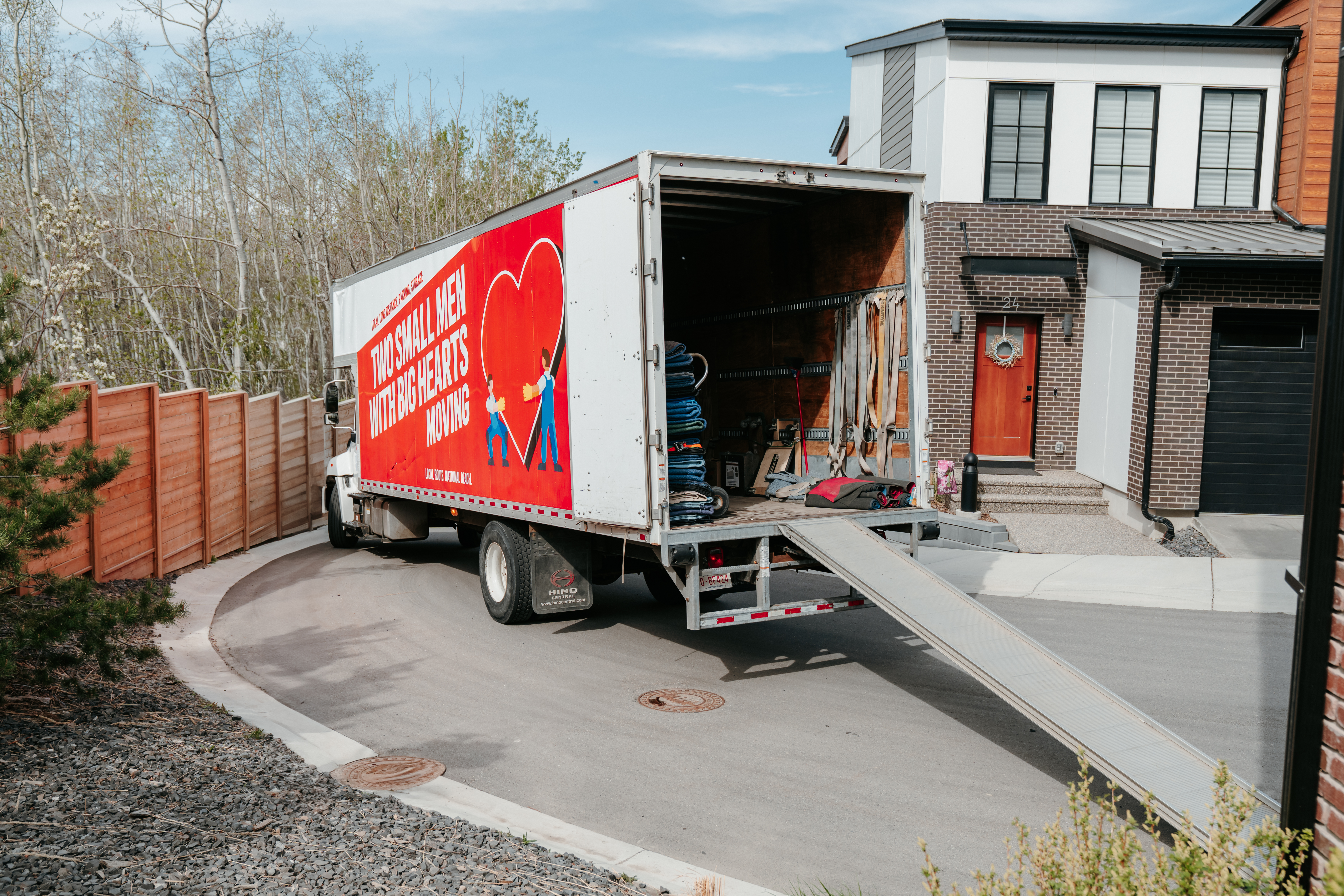 Two Small Men Truck - Jade Vavra move