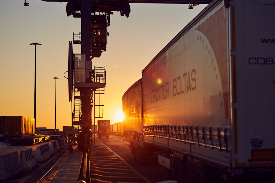 Multimodal, reduced emission