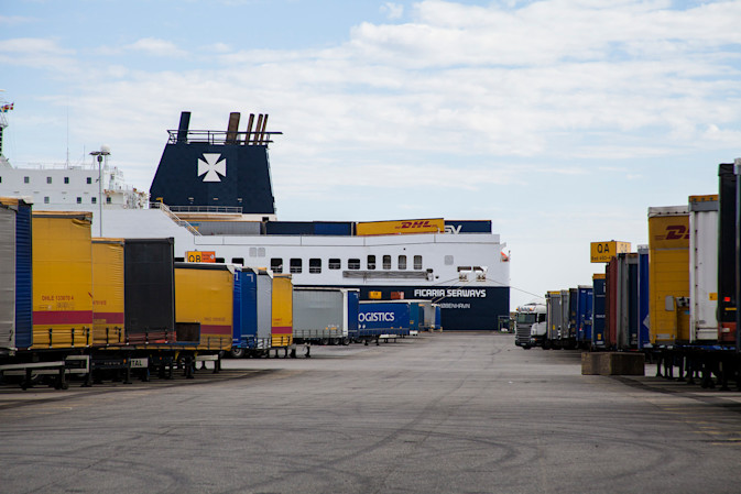 DFDS terminal with Ficaria Seaways