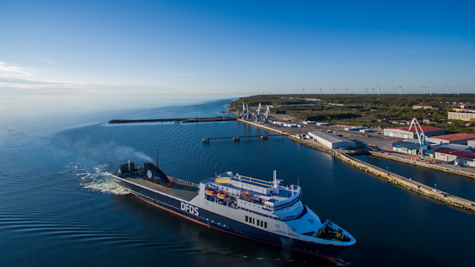 DFDS Vessel Liverpool Seaways arriving at the terminal