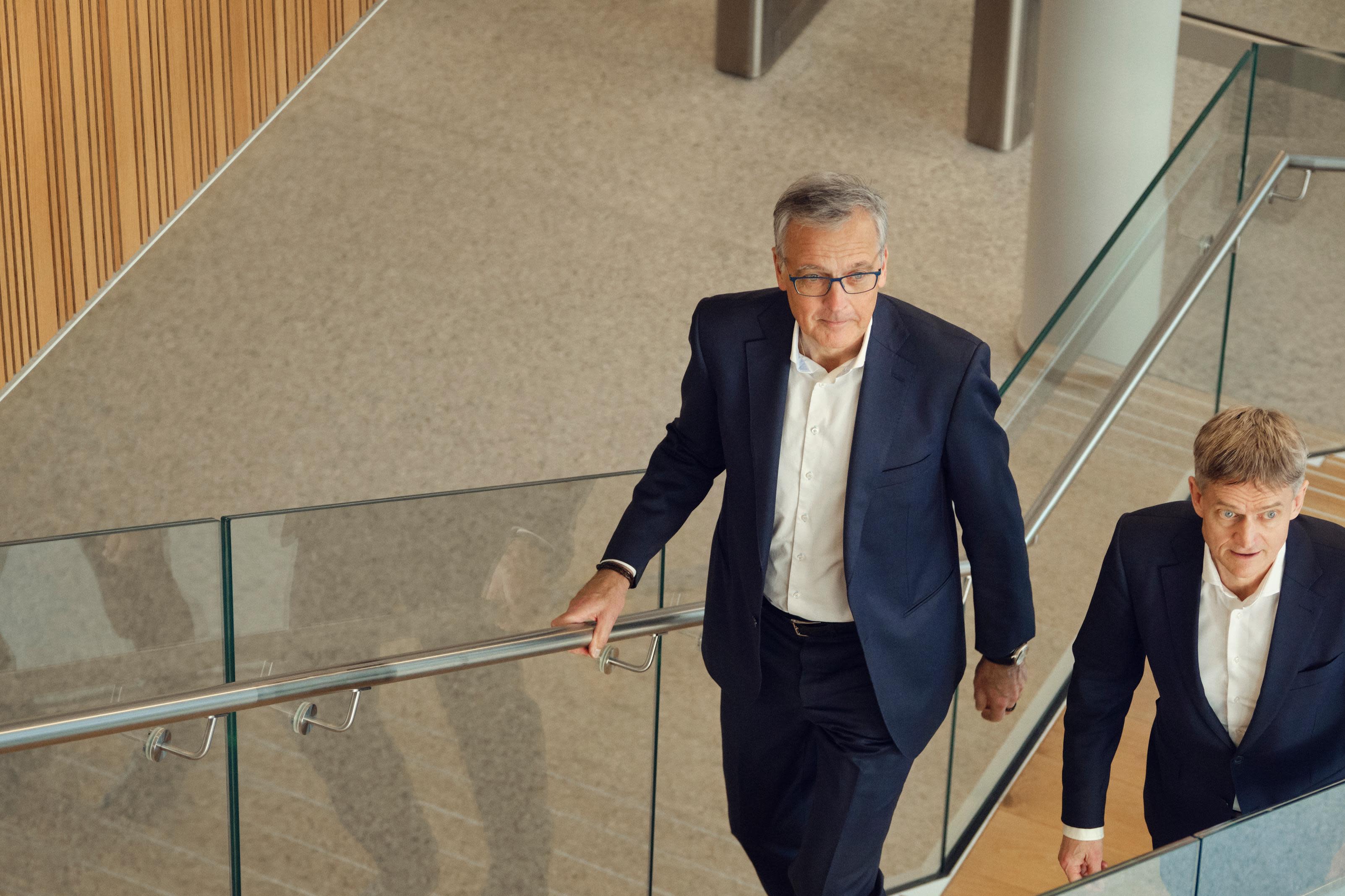 CEO Torben Carlsen & Chair of the Board, Claus Hemmingsen, walking up the stairs in DFDS House Torben Carlsen Claus Hemmingsen 02 2024 HQ DK 31 (cropped) - Hero picture Management page