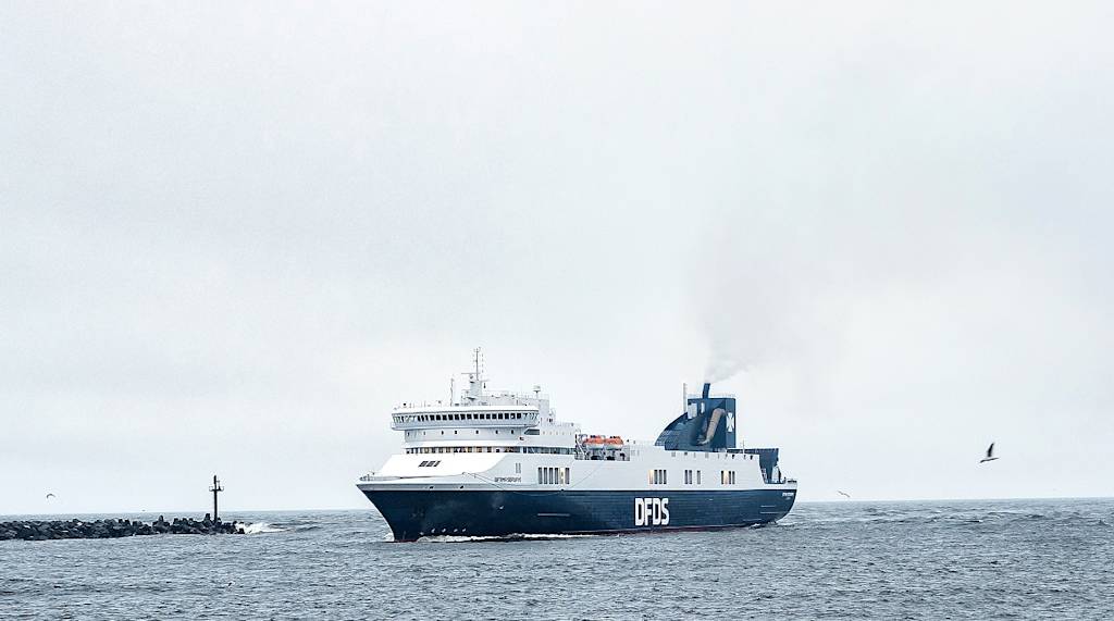 DFDS vessel Optima Seaways sailing Optima Seaways
