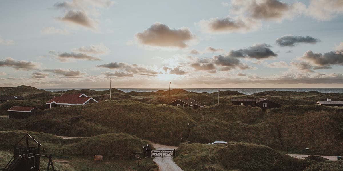 Camping in Denmark - Photocredit TB Sandro Kradolfer - Unsplash