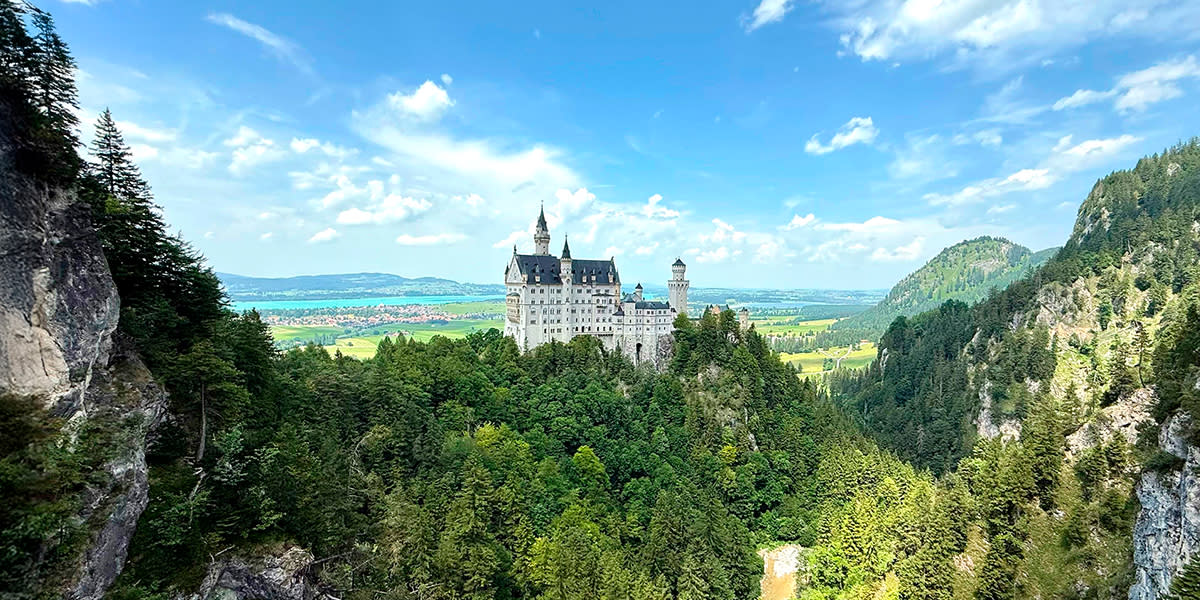 GL EBO25 26 Web Germany Castle-1200x600