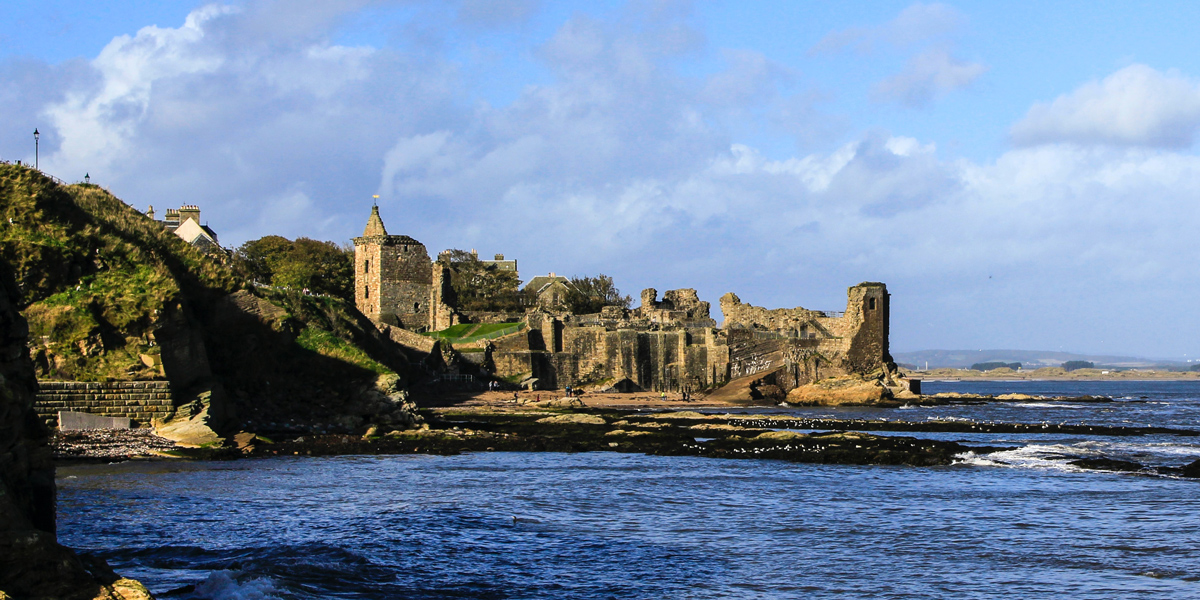 St Andrews Travel Guide | Scotland | Ferry Travel | DFDS