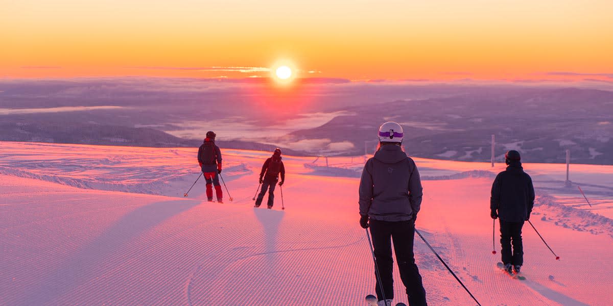 Solnedgang over Norefjell 