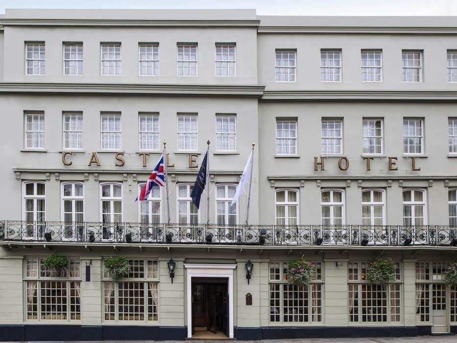 Castle Hotel, London