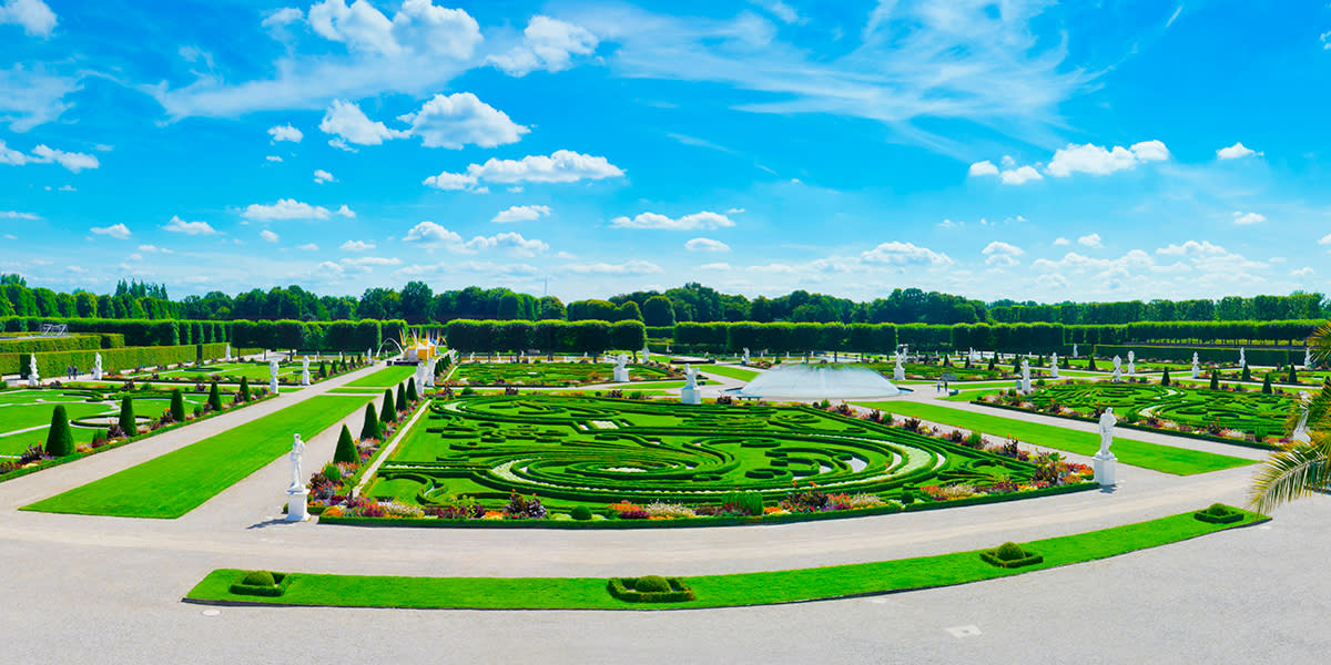 What famous landmarks to see in Hannover - Herrenhausen Gardens