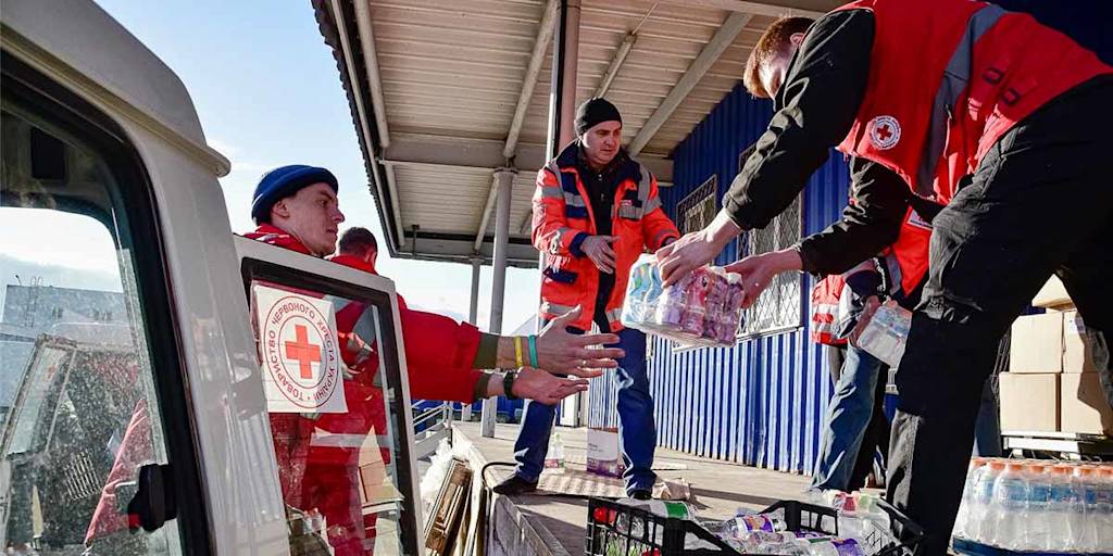 Roede Kors Feriehjaelp loading truck Roede Kors Feriehjaelp loading truck