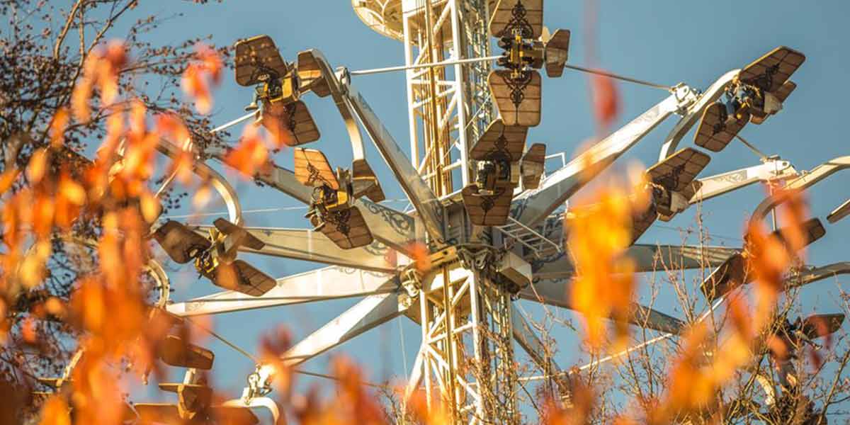 Halloween in Gothenburg - fairground ride