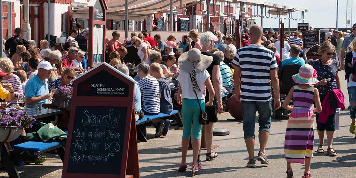 Visitjutland - Danmark - Skagen havn på sommeren