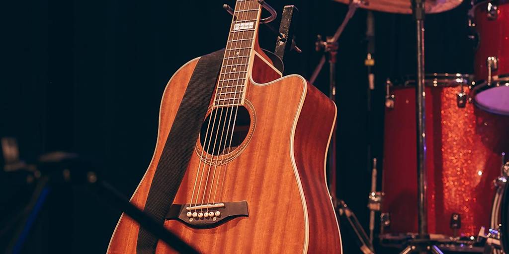 Guitar Kim Larsen Guitar Kim Larsen