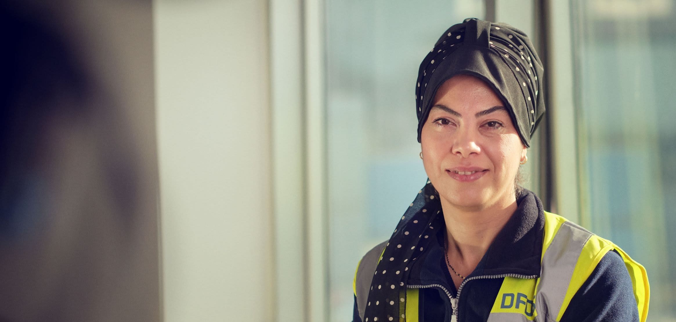 DFDS Pendik port employee, cropped