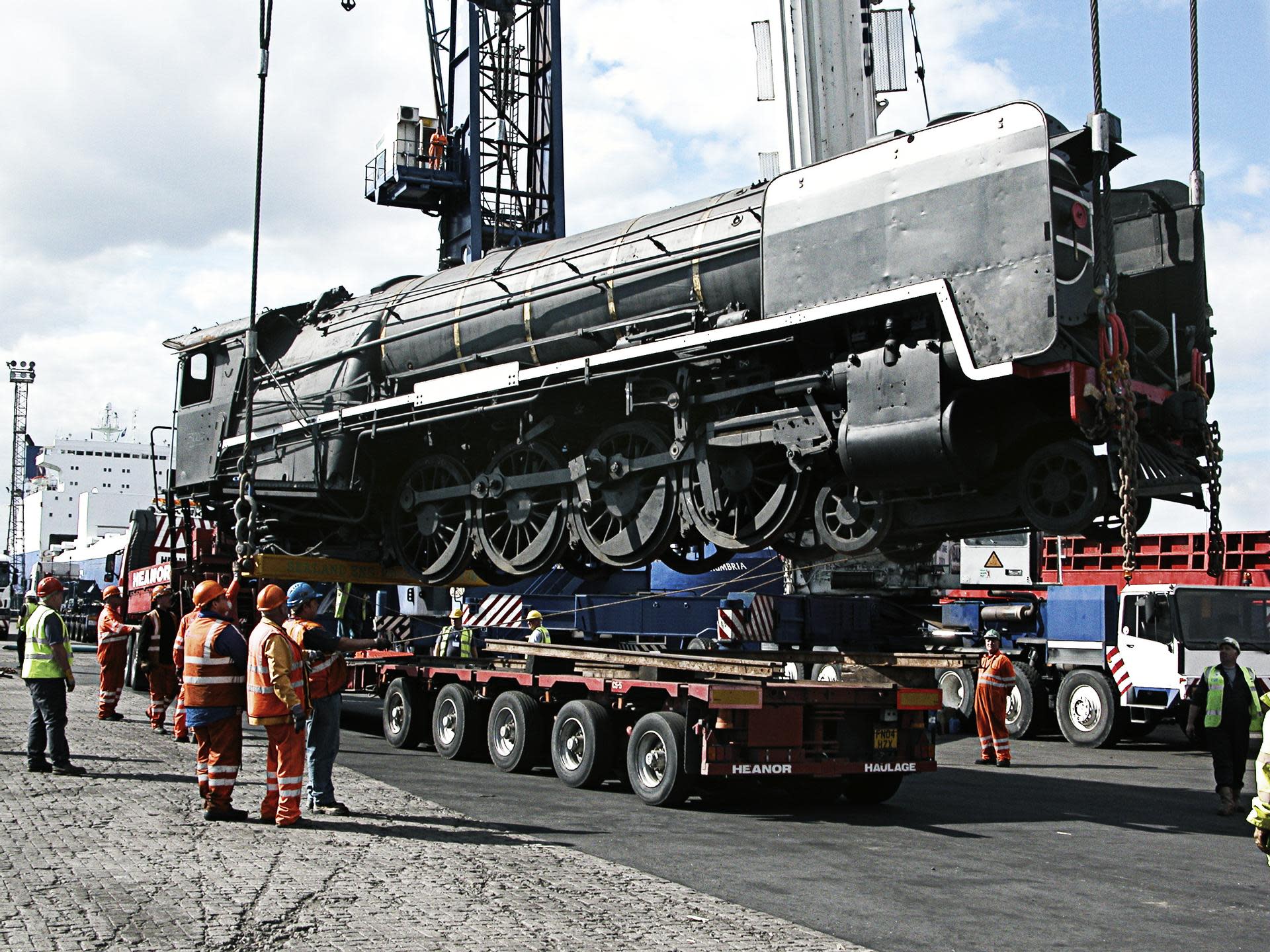 DFDS Special cargo train 