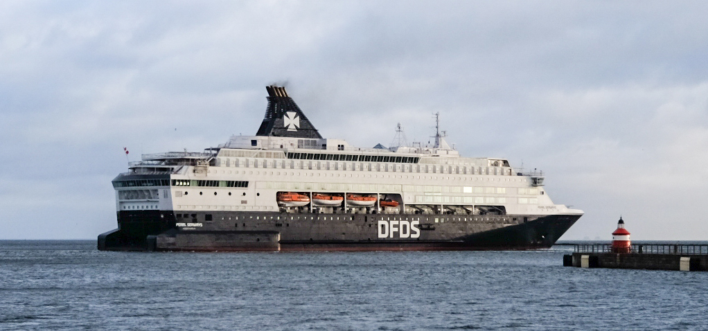 DFDS Pearl Seaways