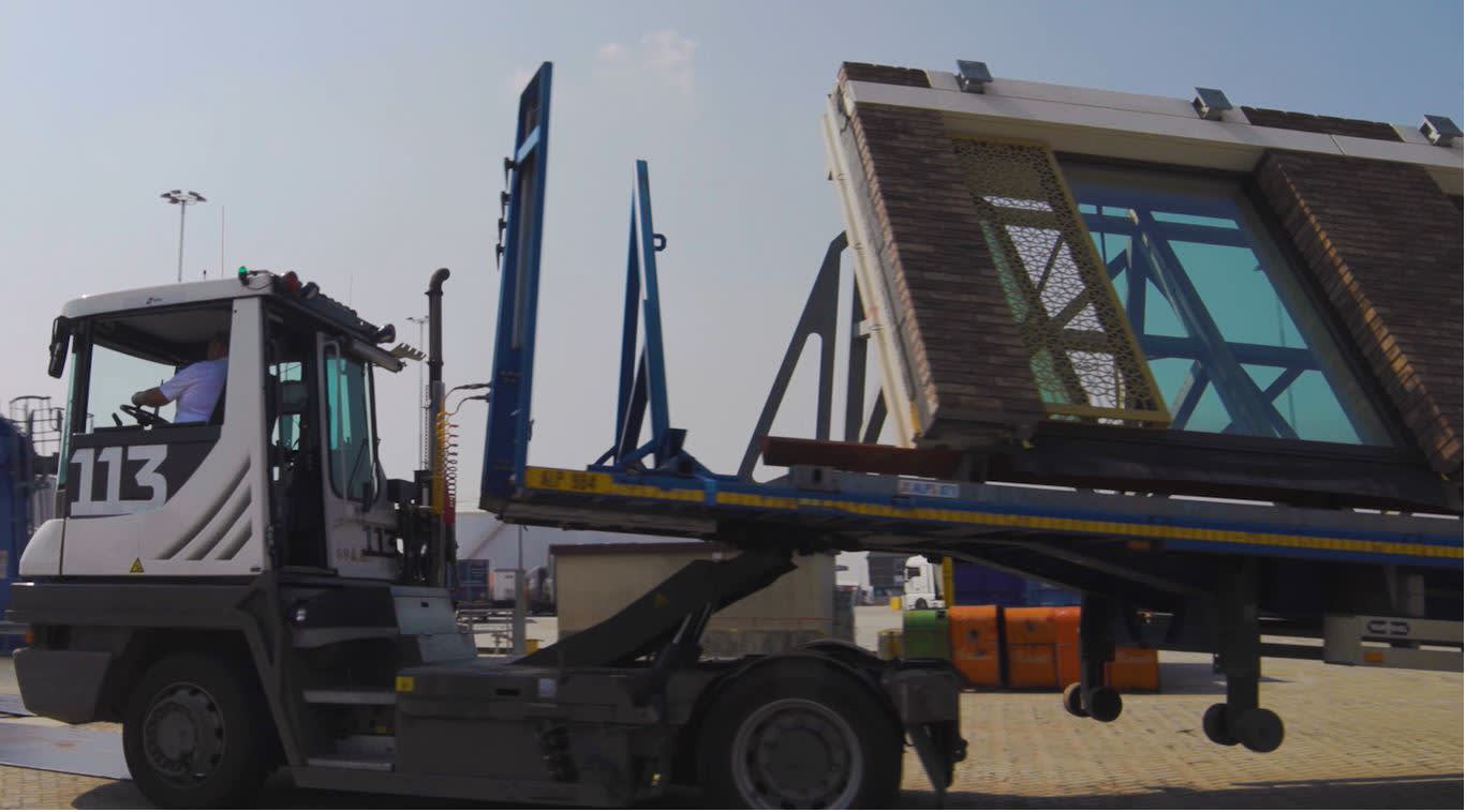 Special cargo Special cargo logistics DFDS (GB)