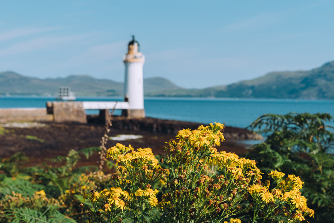 Rubha nan Gall lighthouse - Tobermory - @thechaoticscot