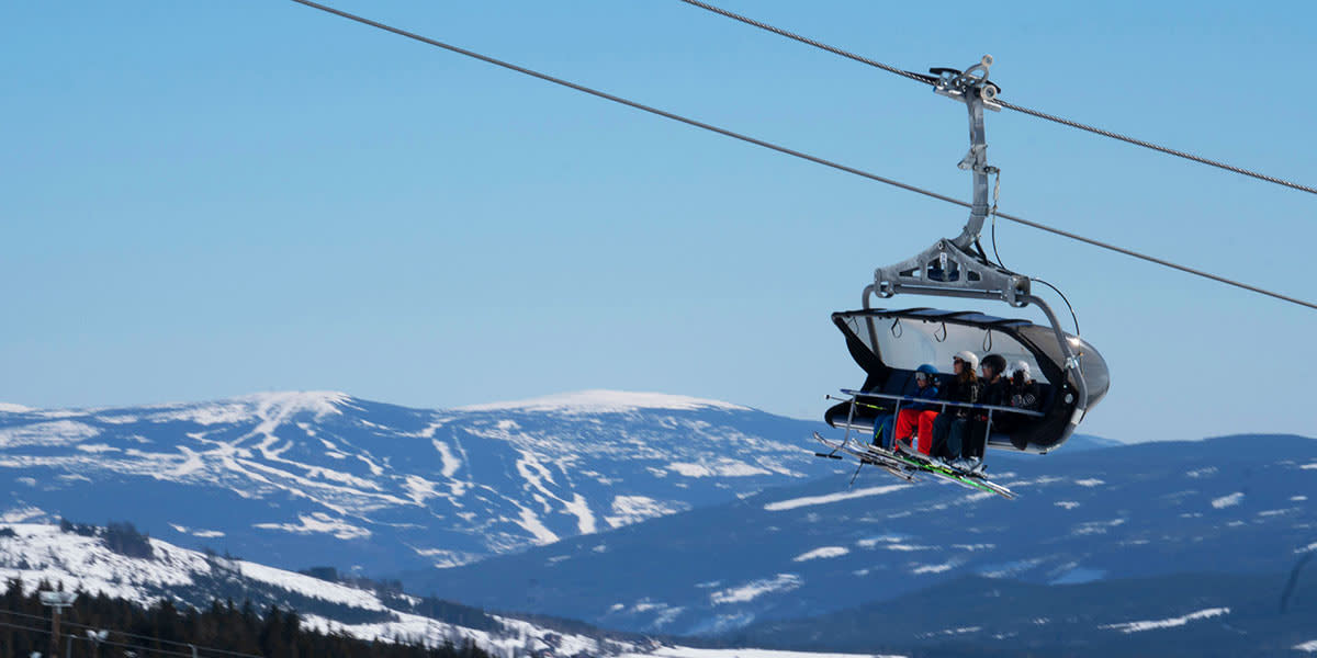 Skilift på Skeikampen -  Credit VisitSkeikampen.no