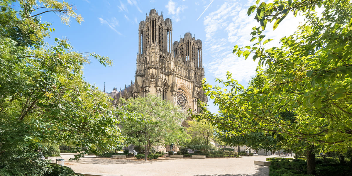 -H2- Marvel at Reims Cathedral