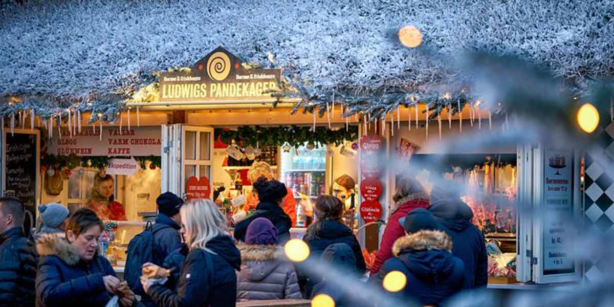 Tivoli Christmas - market