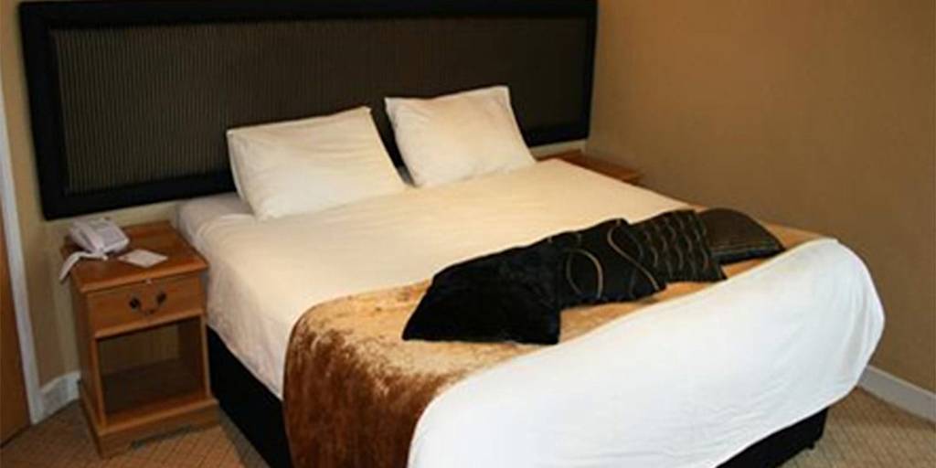 Comfortable hotel room Holiday-Inn