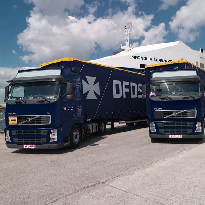 DFDS truck Magnolia Seaways ripped smaller