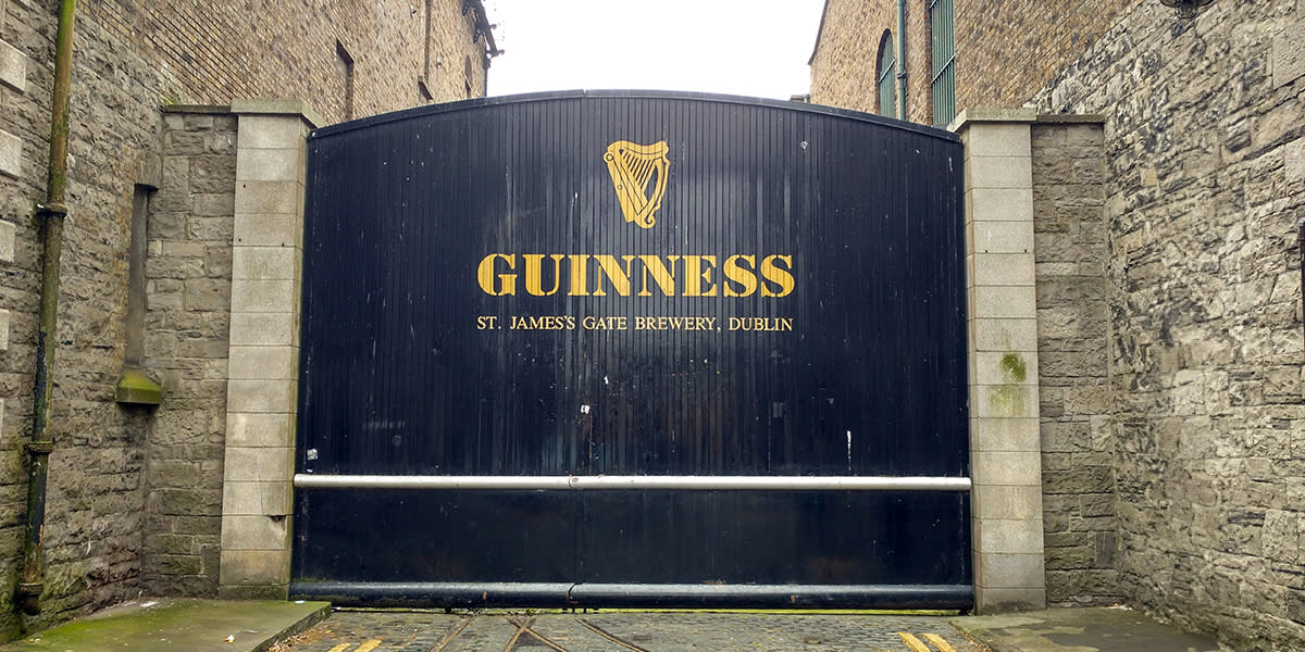 Dublin, Guinness storehouse gates