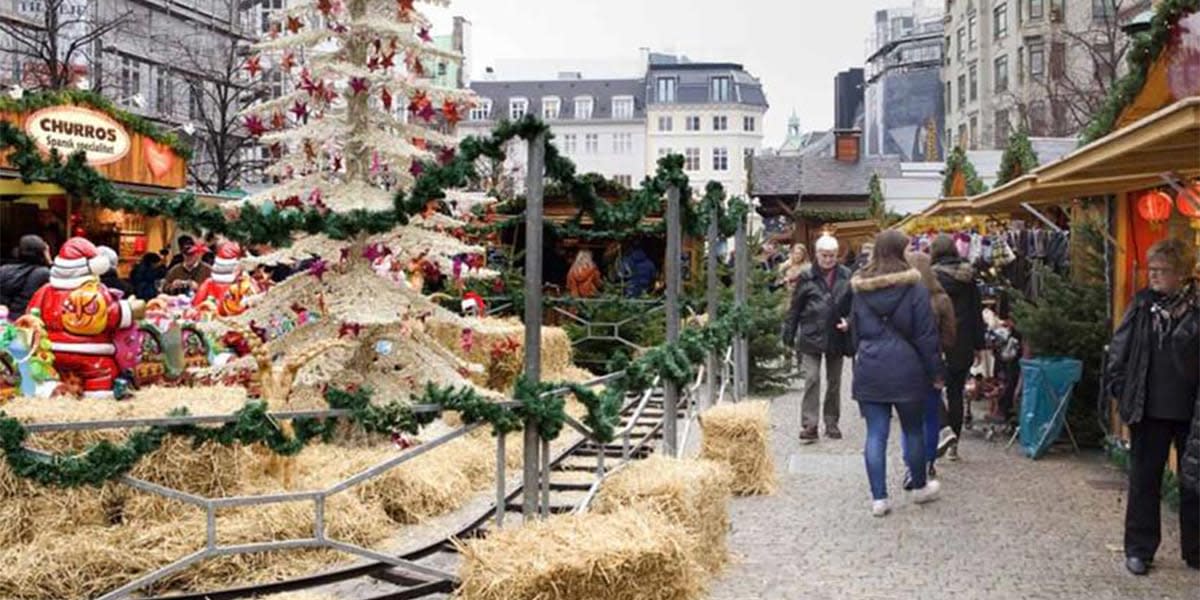 Copenhagen Christmas market - Højbro Plads