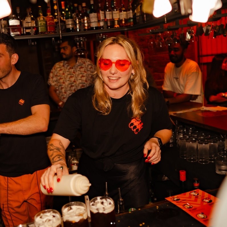 Asset: Image: Brand Ambassador: Rachael Bartlett IG photo @rach_bartlett