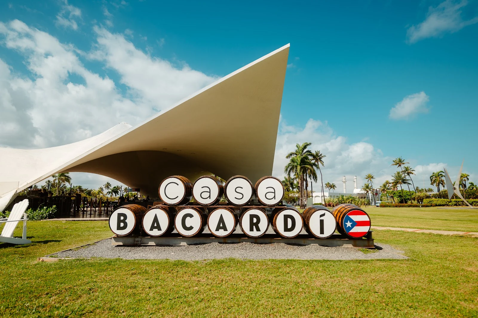 Casa Bacardí – Ron BACARDÍ en Toa Baja