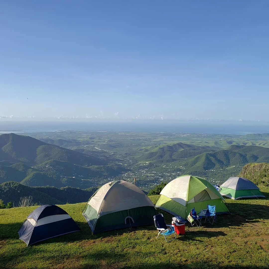 foto-cerro-las-tetas.jpg
