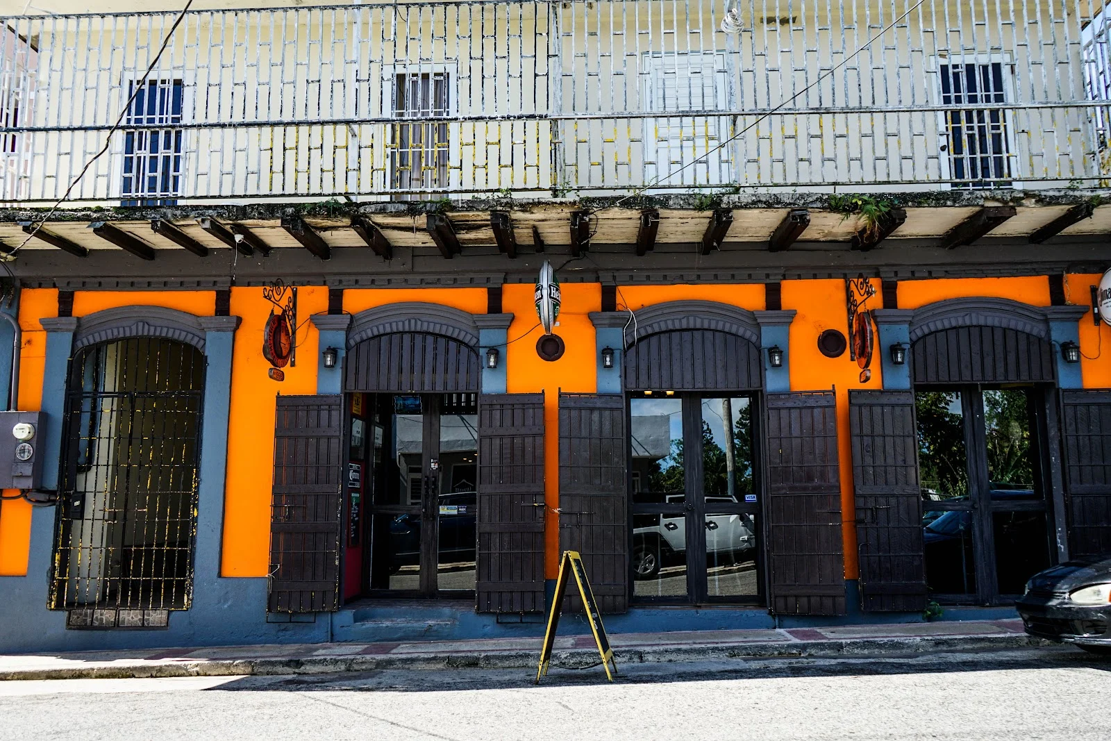 Google owner photo. Attribution: Mi Pequeño San Juan Restaurant (https://maps.google.com/maps/contrib/116296390433755706419)