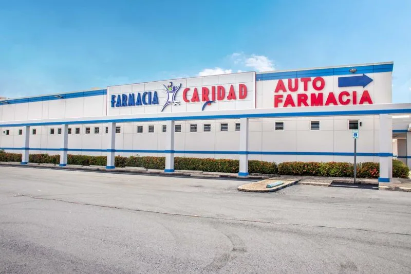 conoce-a-caridad-la-farmacia-boricua-que-se-mudara-a-los-espacios-de-cvs-en-la-isla