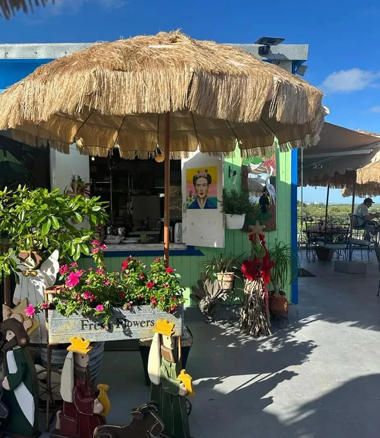 Las Vistas Café