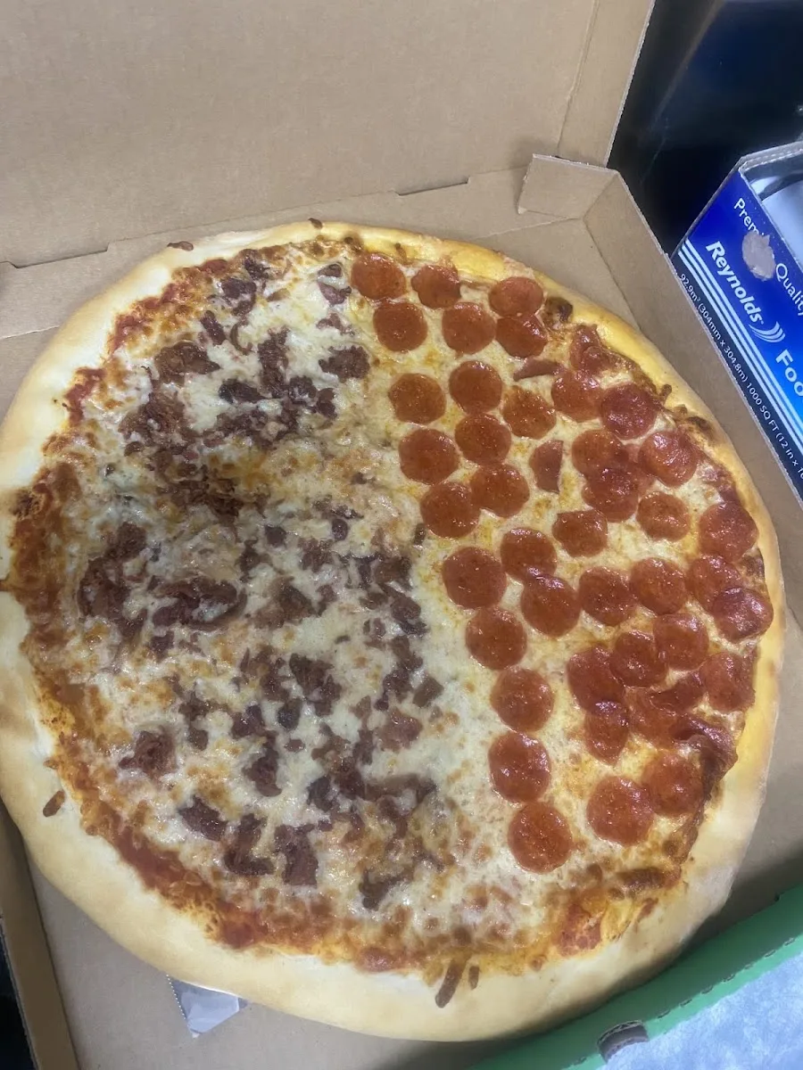 Imported from Google Places. Attribution: Marcano's Pizza 2 (https://maps.google.com/maps/contrib/117324873652169158150)
