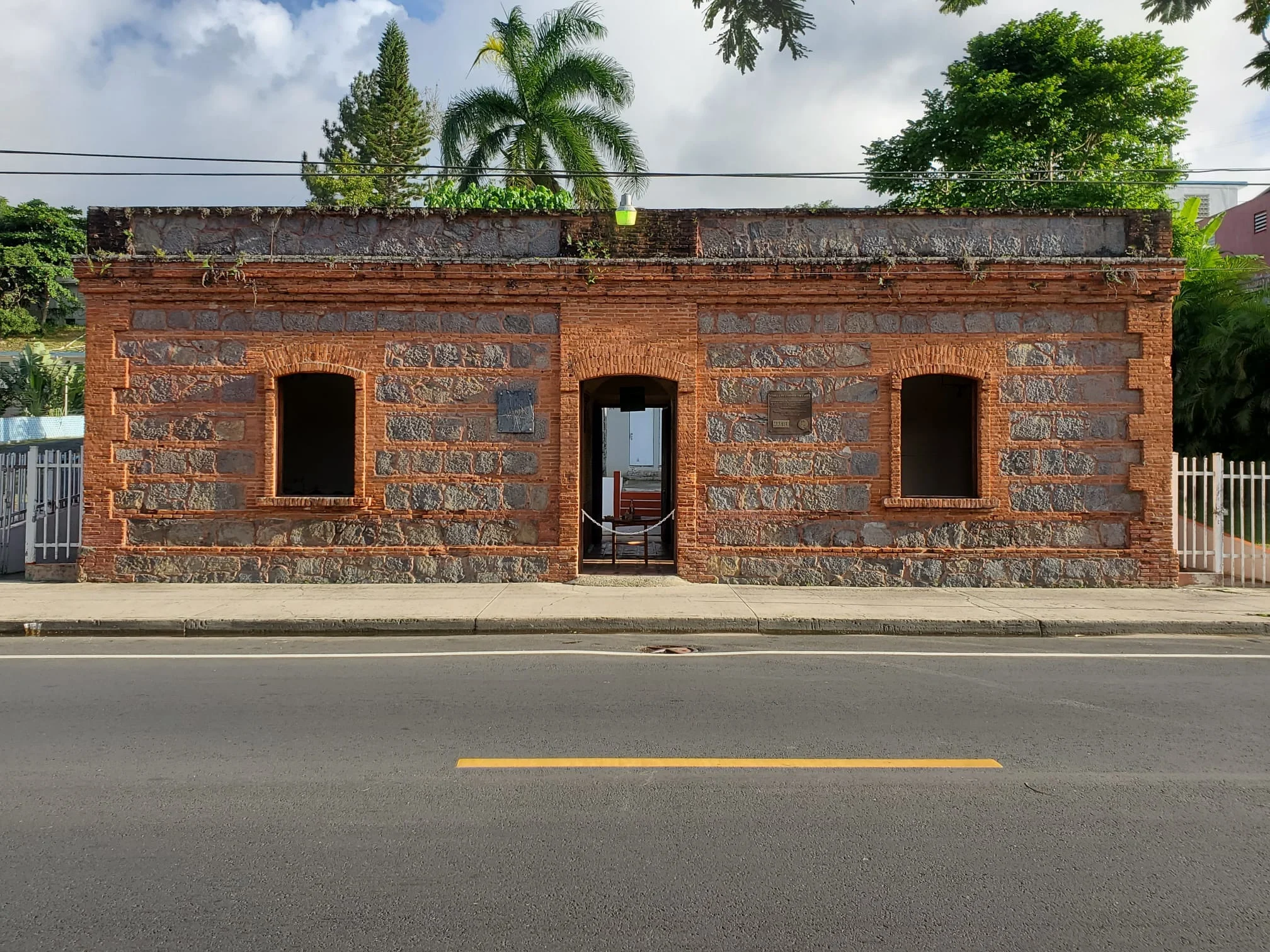 Casilla-Centro-Cultural-en-Cayey.jpg
