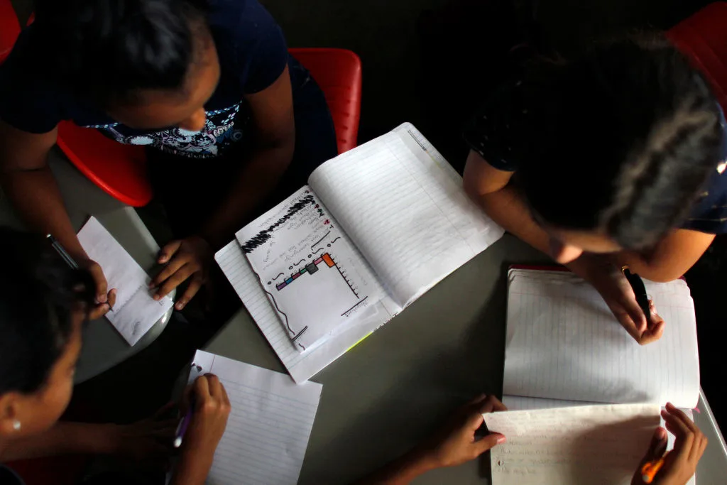 educacion-jovenes-san-juan-elecciones-2024