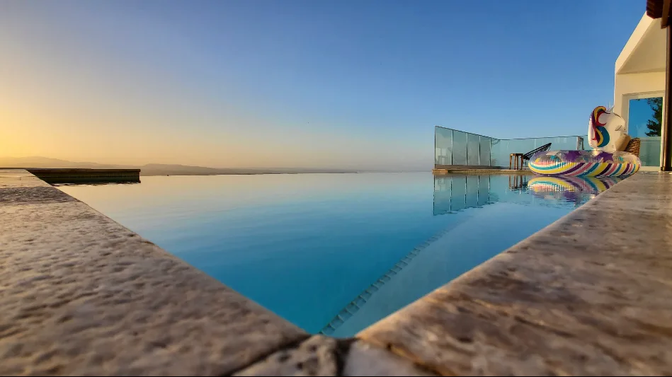 Google owner photo. Attribution: Ocaso Luxury Villas (https://maps.google.com/maps/contrib/117266835829495175013)
