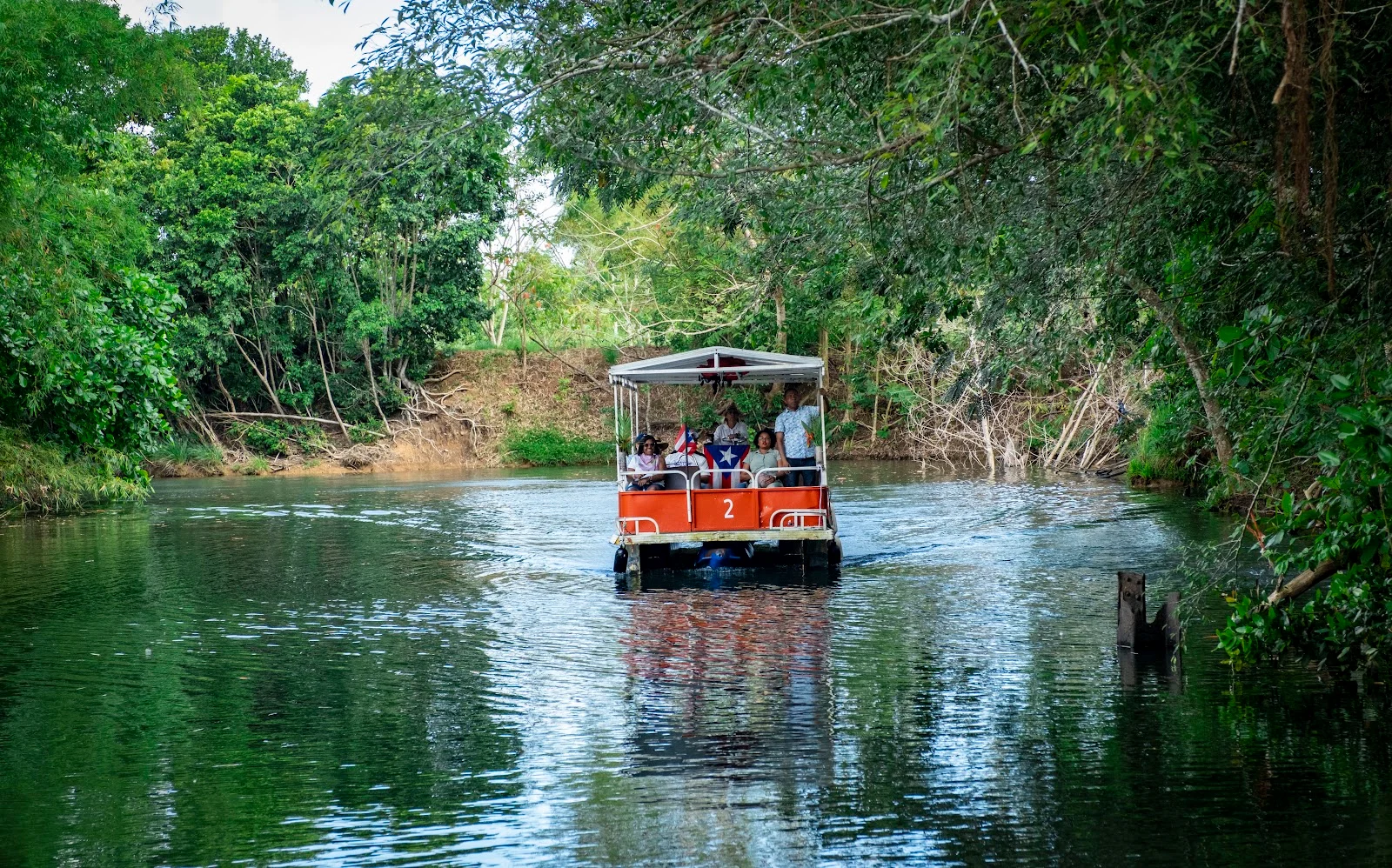Google owner photo. Attribution: La Paseadora Río Espíritu Santo (https://maps.google.com/maps/contrib/104129633143235769933)
