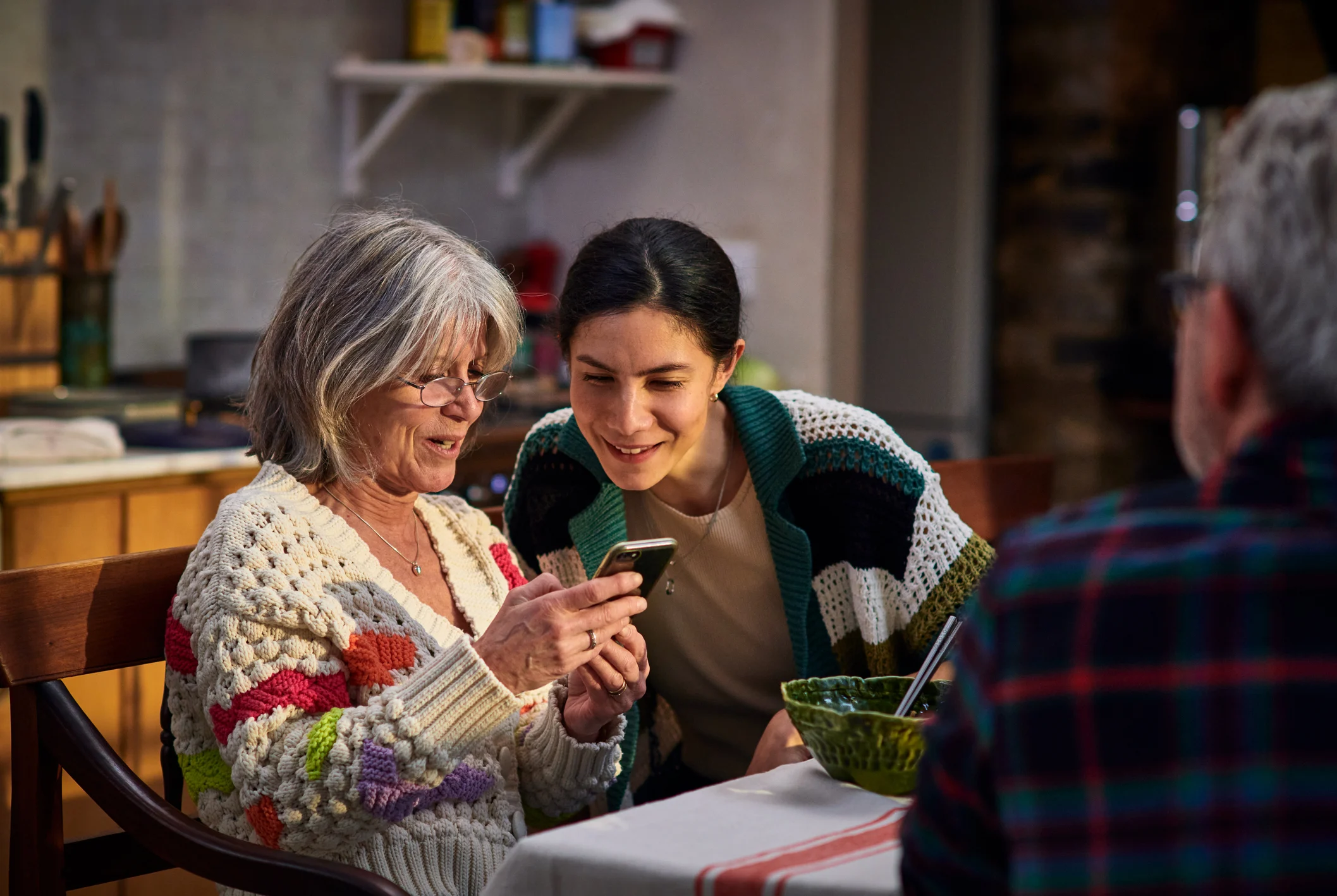conversaciones-dificiles-con-familiares-y-amigos-politica