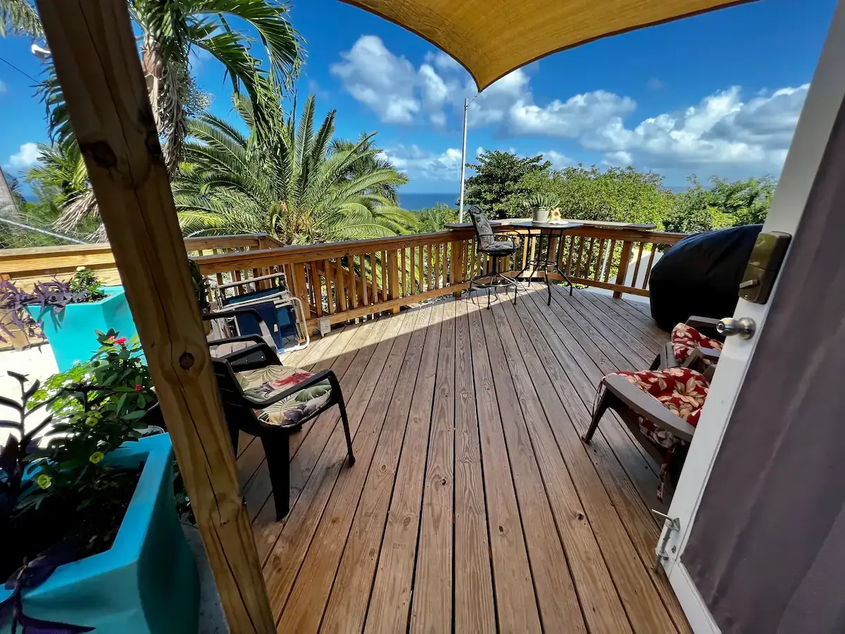 Sandy-Beach-Airbnb-.webp