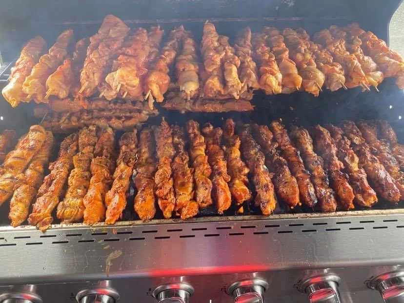 Mala Fama Pinchos en Arecibo