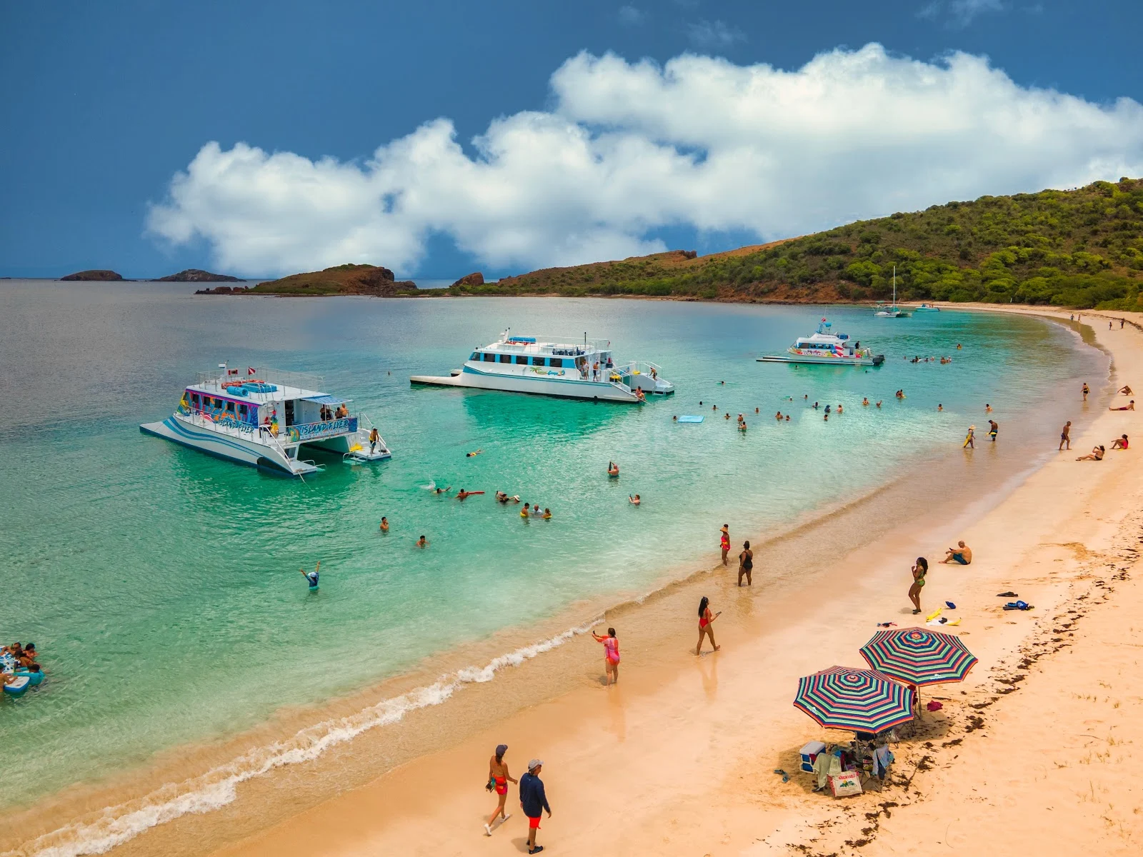 East Island Excursions