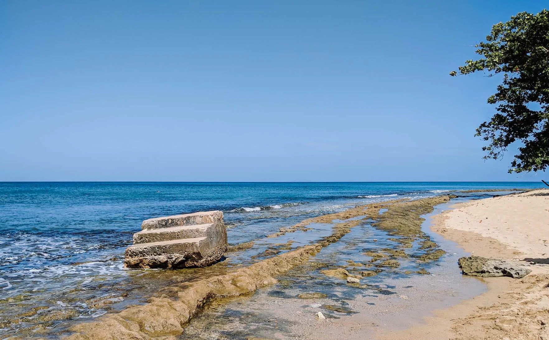 Playa_Steps_Rincon_07550fe860.jpg
