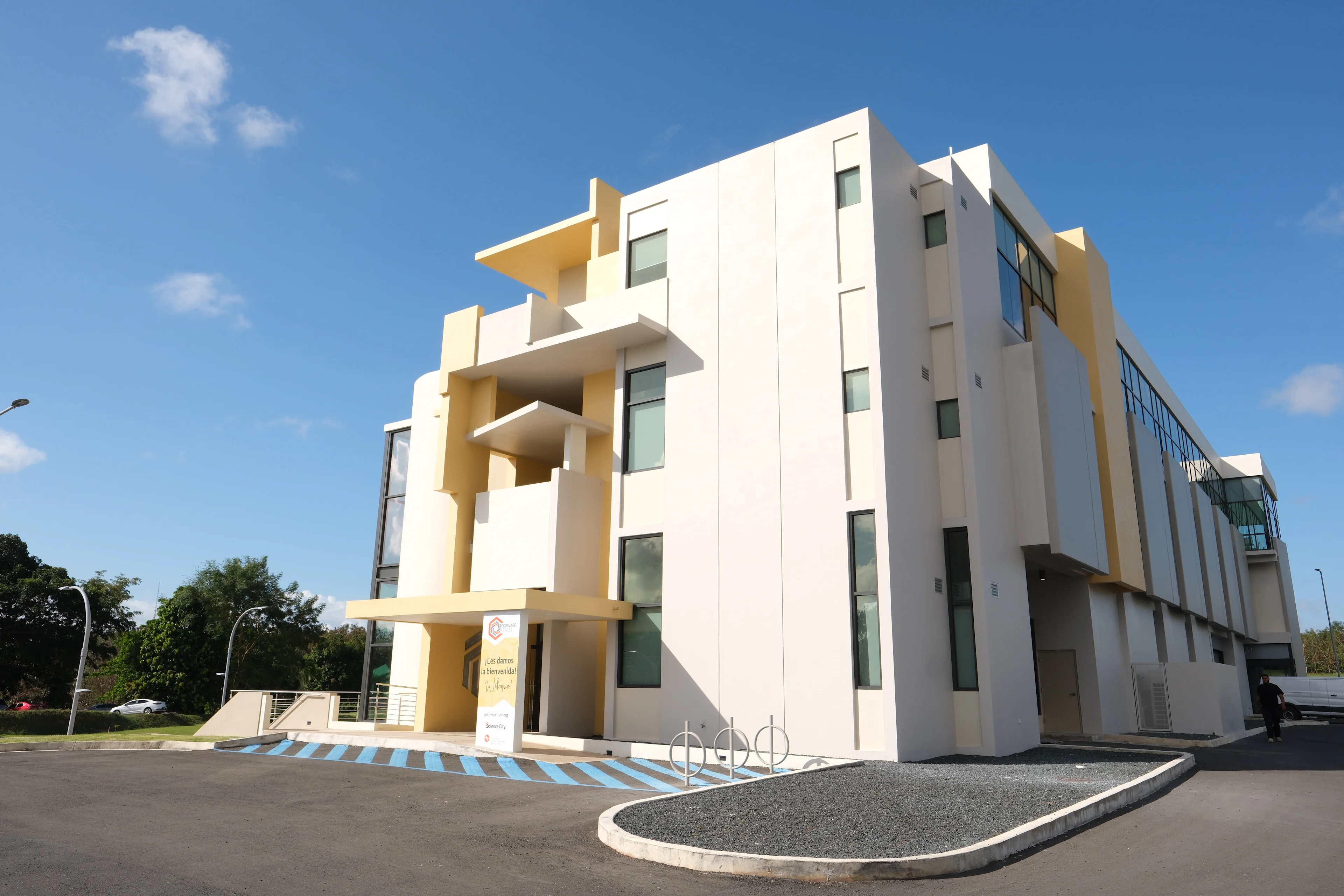 inauguran-nuevo-centro-de-ciencia-y-tecnologia-en-san-juan-con-inversion-de-7-1-millones