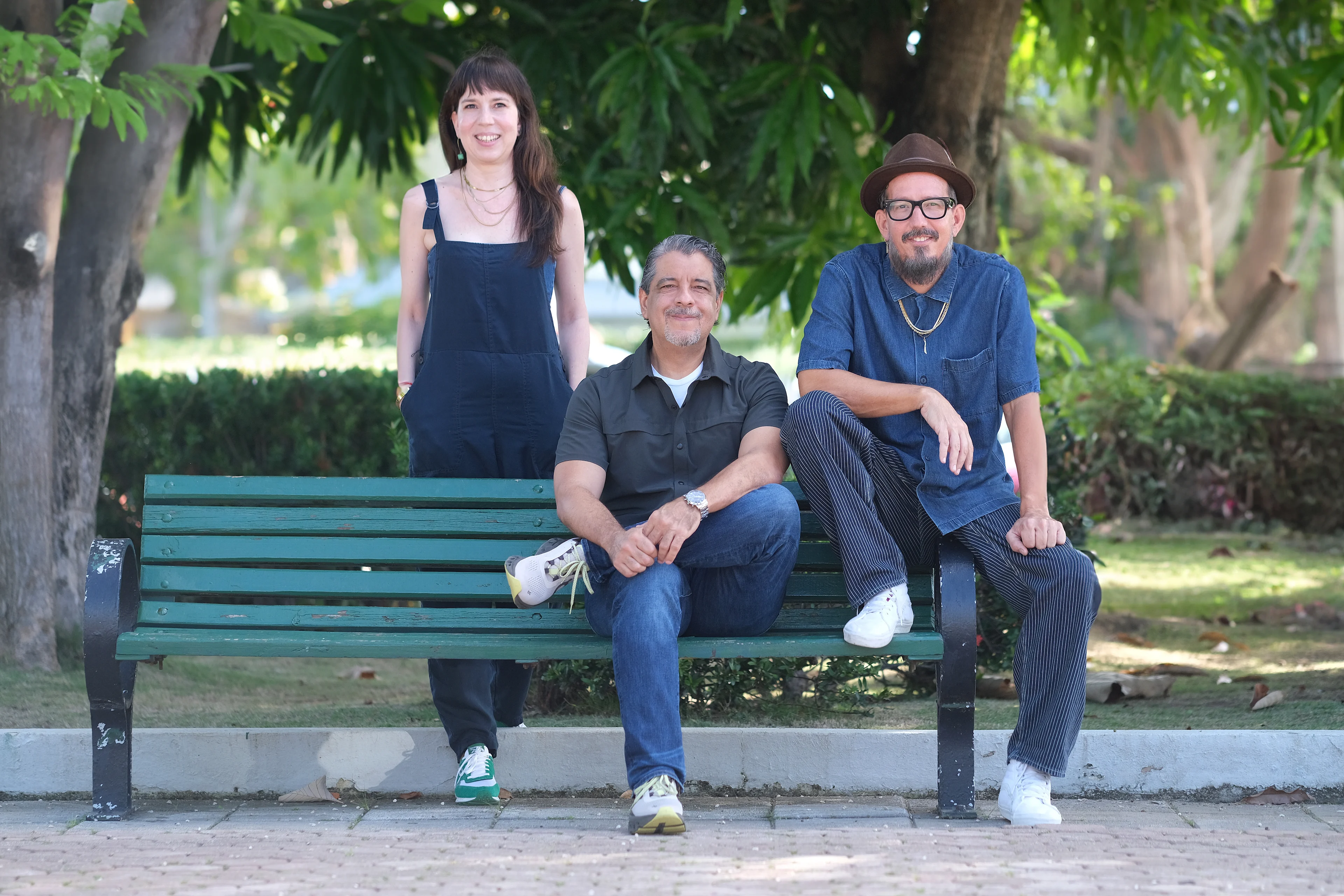 2.-ilumiNACION_Equipo-1.jpg