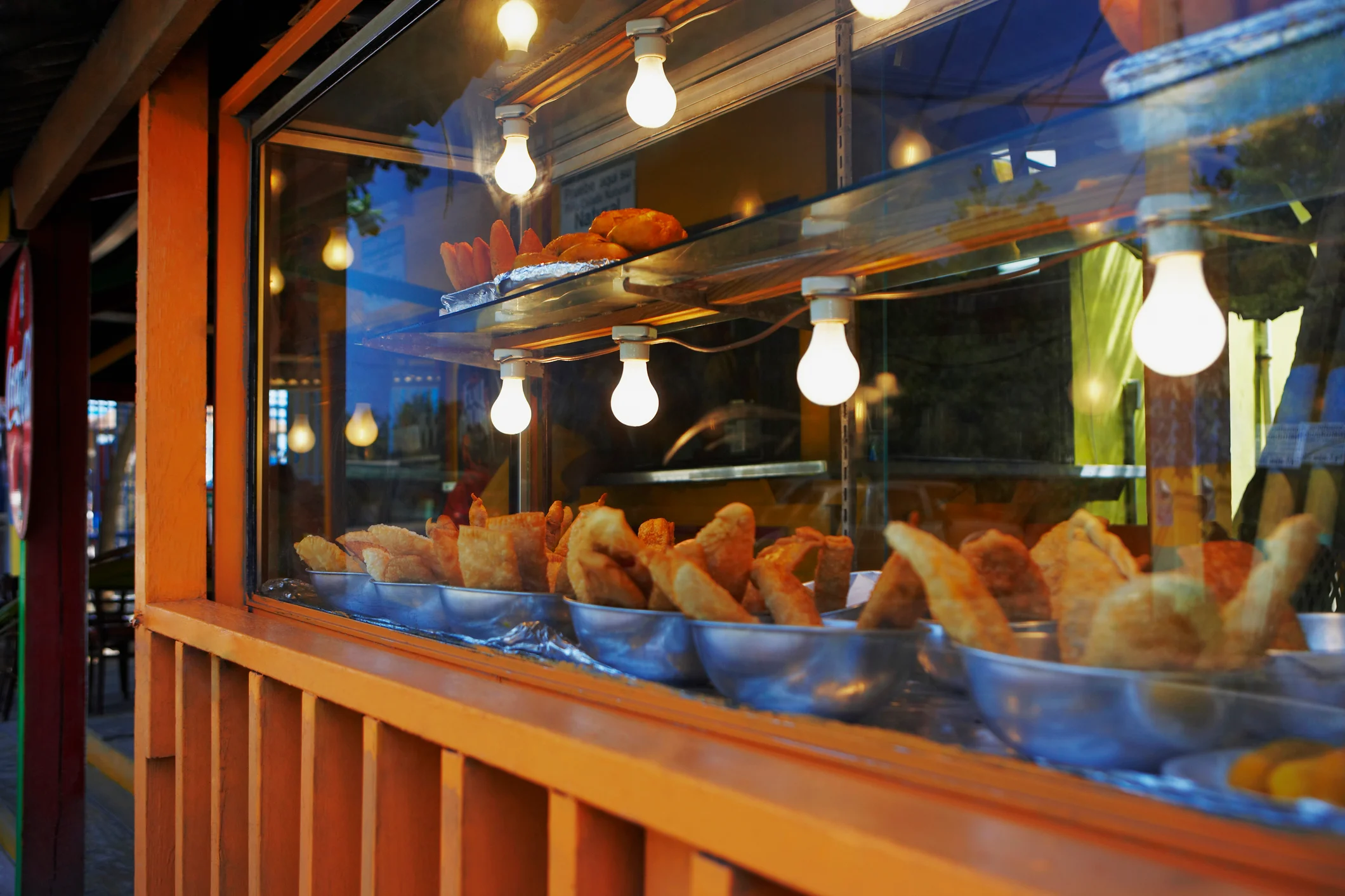 11 chinchorros (casual roadside food and drink spots) to feel outside the metro area while staying in the city